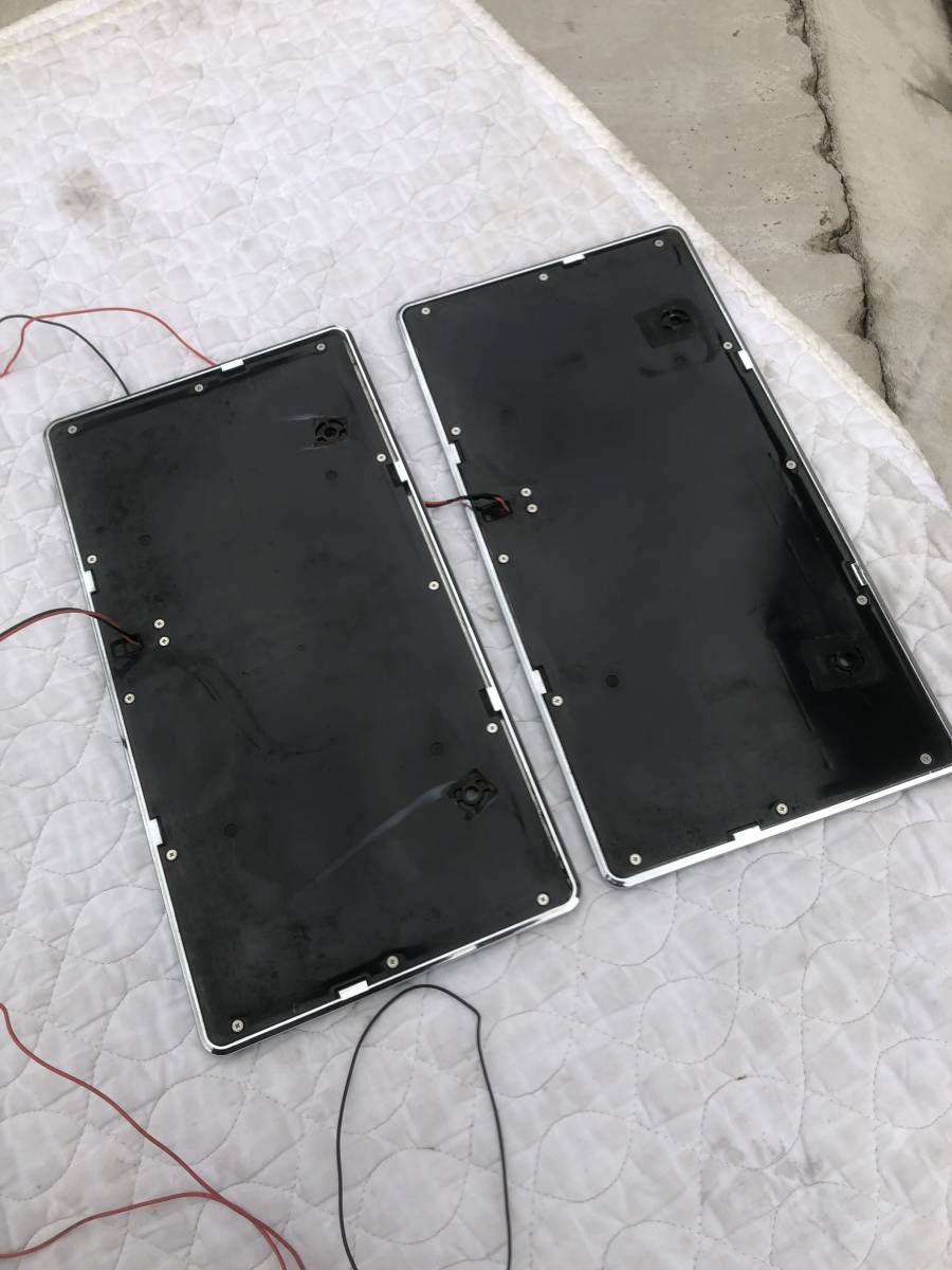 共立 エルブライト ネオ Neo Kk L0610 Led 12v メッキ枠 前後２枚セット 字光式ナンバー 普通車 軽自動車 1円スタート その他 売買されたオークション情報 Yahooの商品情報をアーカイブ公開 オークファン Aucfan Com