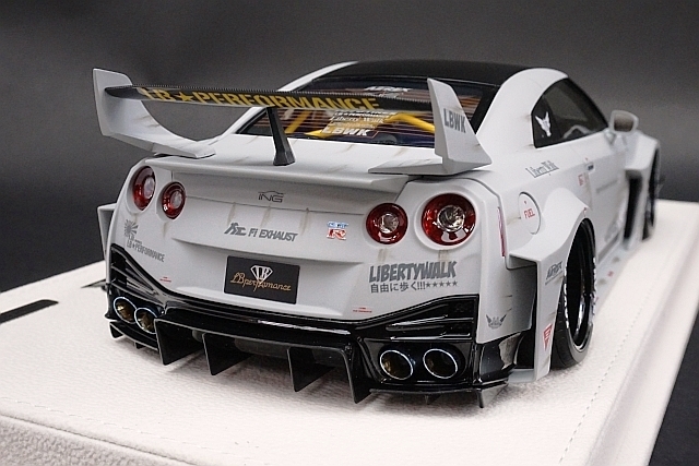 メイクアップ / アイドロン 1/18 日産 LB-シルエットワークス GT 35GT