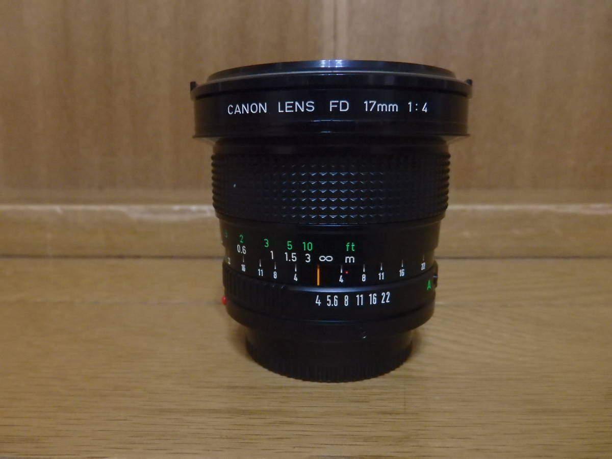 超美品 CANON キヤノン FD 17mm F4 FDマウント 広角単焦点 付属品付 