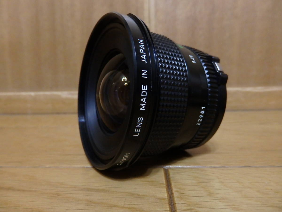 超美品 CANON キヤノン FD 17mm F4 FDマウント 広角単焦点 付属品付 