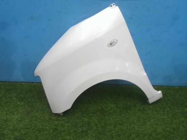 ワゴンR MH21S 左Fフェンダー 左フェンダー Z7T 白パール 個人宅配送