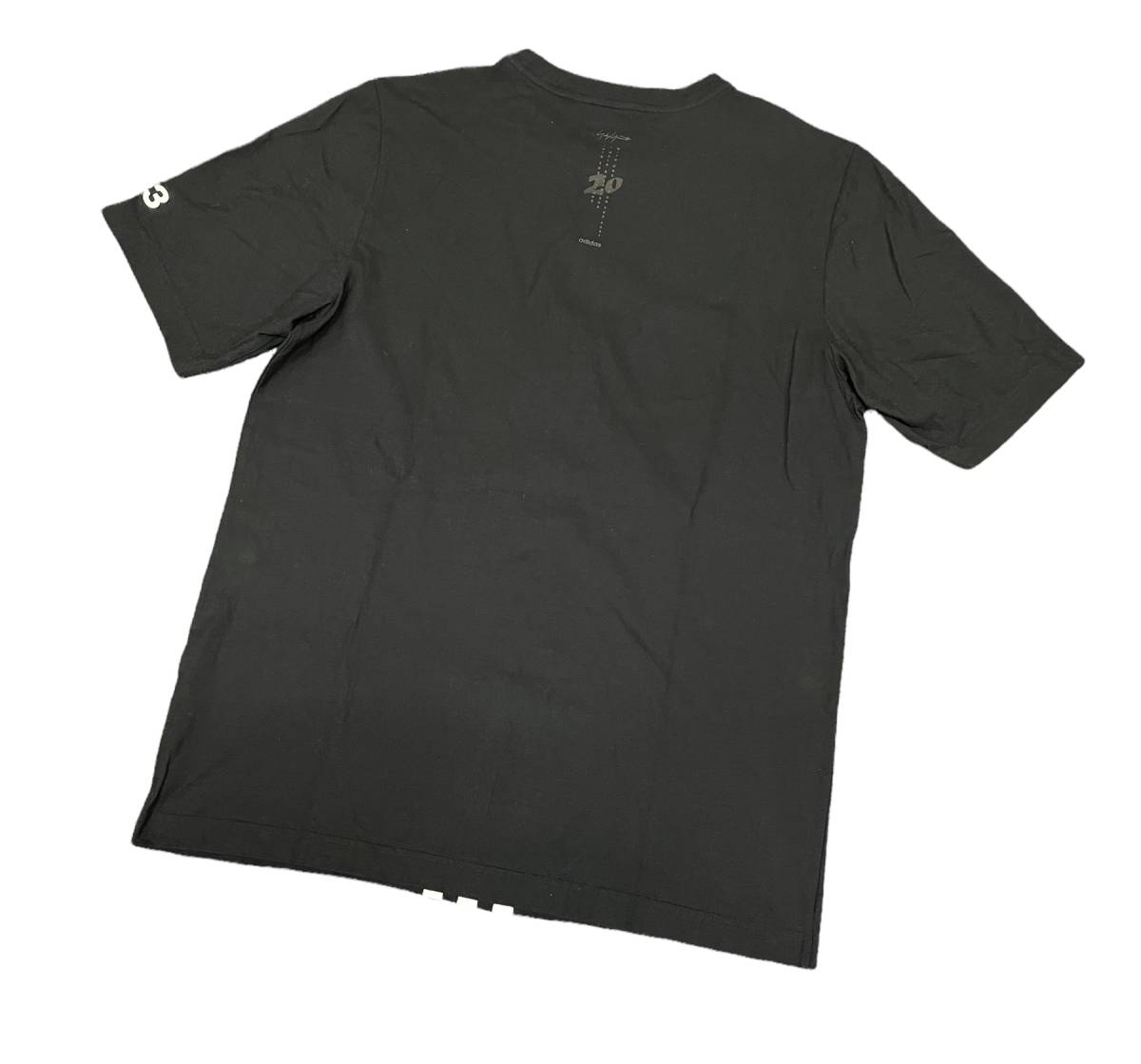 定17600円■ Y-3 20周年限定 CH1 SHORT SLEEVE CENTER FRONT STRIPES TEE Tシャツ クルーネック カットソー ヨウジヤマモト ワイスリー ■M Y-3 ワイスリー TEE U 新入荷│1page｜通常価格とセール価格│Y-3 OUTER│1page｜通常価格│Y-3
