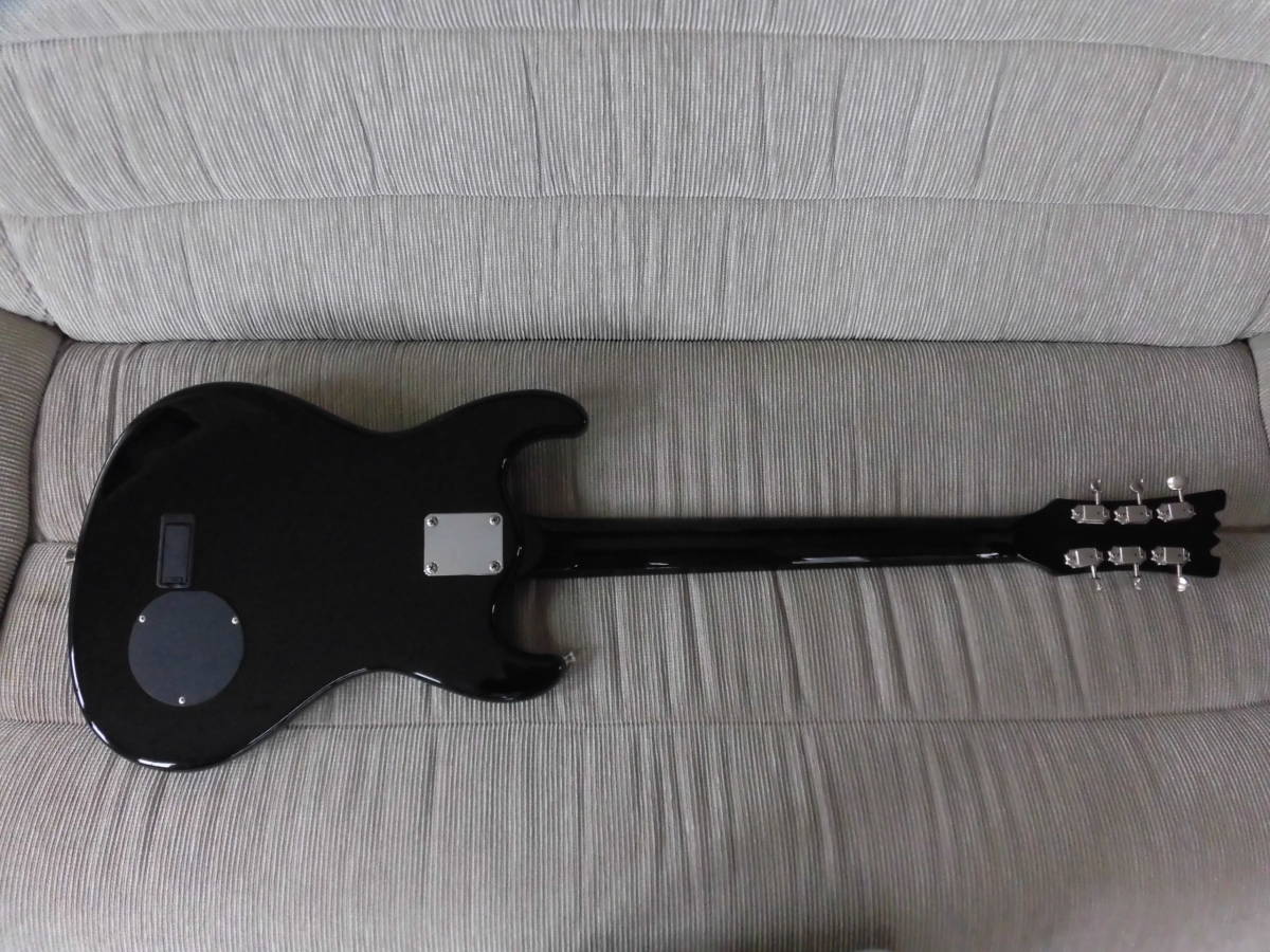 ☆モズライト・ミニギター黒、完動・美品、アンプ内臓、中古☆(本体