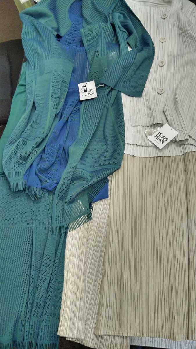 PLEATS PLEASE プリーツプリーズ イッセイミヤケ パンツ スカート