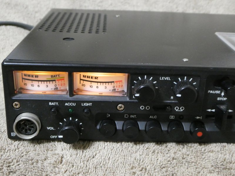 UHER CR-240 コンパクトステレオカセットデッキ UHER CR-240
