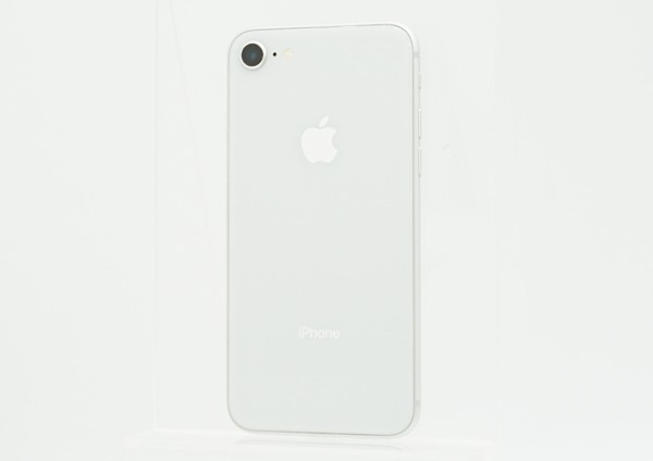  docomo/Apple iPhone 8 64GB SIMロック解除済み MQ792J/A シルバー(iPhone)｜売買されたオークション情報、yahooの商品情報をアーカイブ公開 - オークファン iPhone