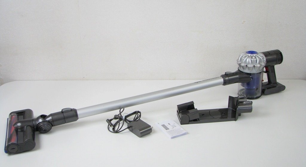 定番，安い ダイソン サイクロン式コードレスクリーナー DC62 dyson 掃除機(ダイソン)｜売買されたオークション情報、yahooの商品情報をアーカイブ公開 - オークファン ダイソン