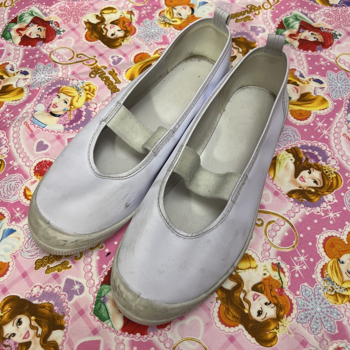 23 5 上靴 スクールシューズ 上履き スクールシューズ 上履き 売買されたオークション情報 Yahooの商品情報をアーカイブ公開 オークファン Aucfan Com