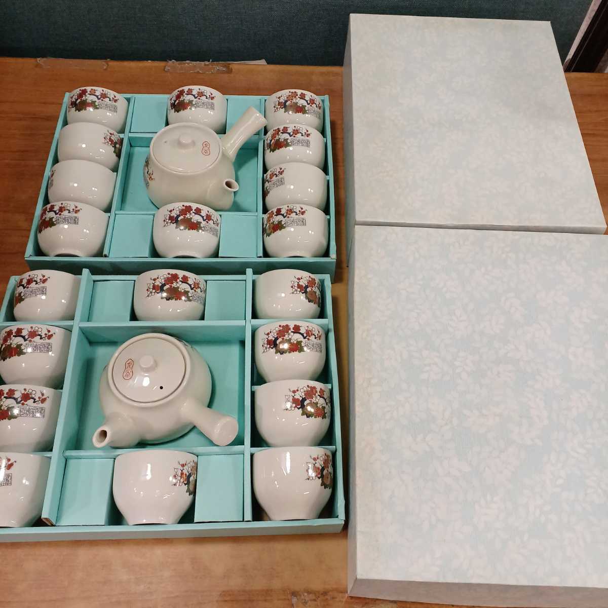 中国美術コレクター放出品！ 中国古陶磁 宋代 飛青磁有蓋小壺 桐仕立箱