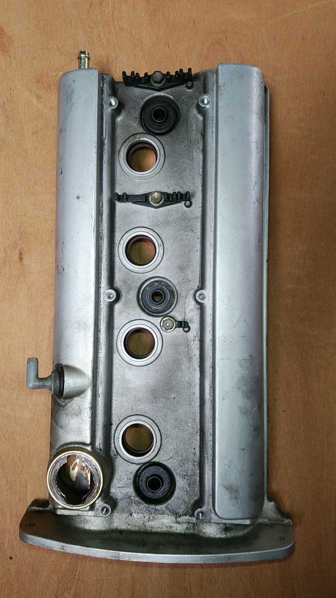 車 トヨタ 5バルブ4AG 純正エンジンカバー プラグカバーAE111 AE101