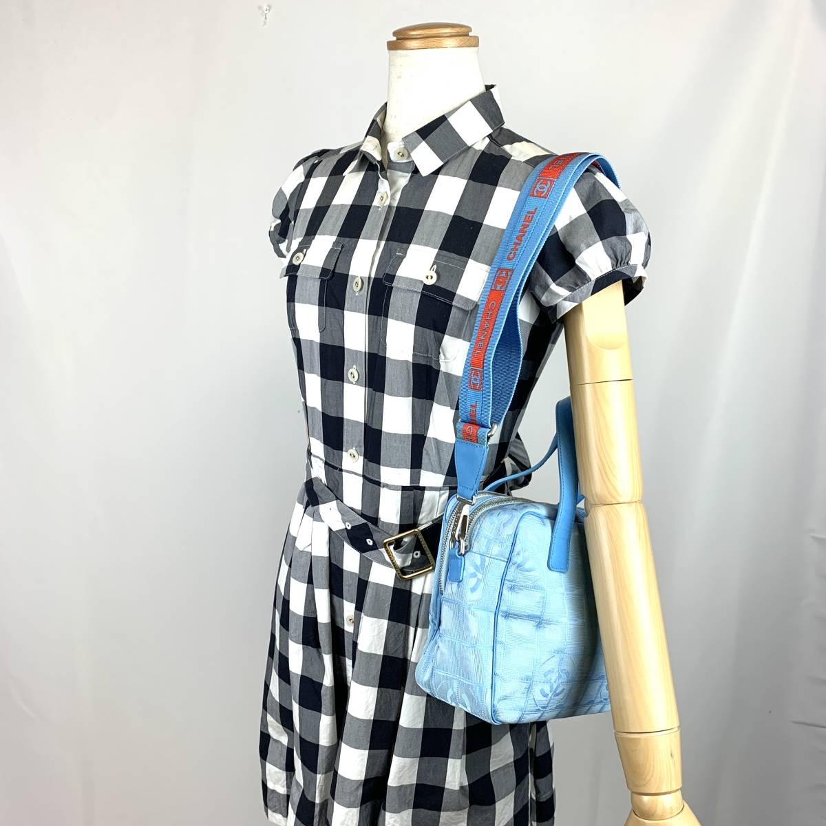 CHANEL ニュートラベルライン　２WAY バッグ