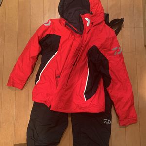 ダイワ防寒着の値段と価格推移は 9件の売買情報を集計したダイワ防寒着の価格や価値の推移データを公開