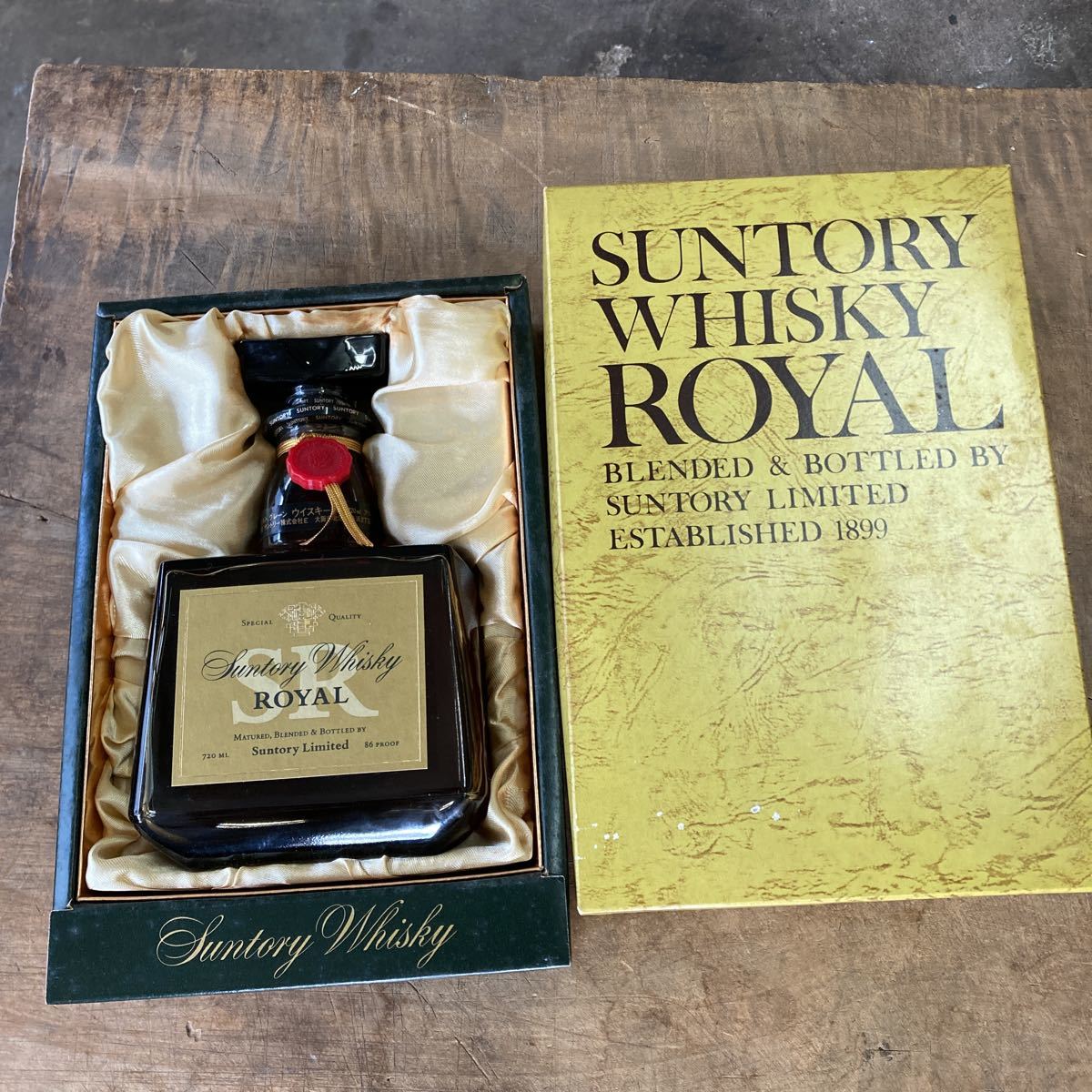 未開栓 SUNTORY WHISKY ROYAL サントリー サントリーウイスキー