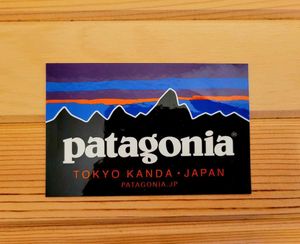 Patagonia ステッカー ご当地の値段と価格推移は 415件の売買情報を集計したpatagonia ステッカー ご当地の価格や価値の推移データを公開