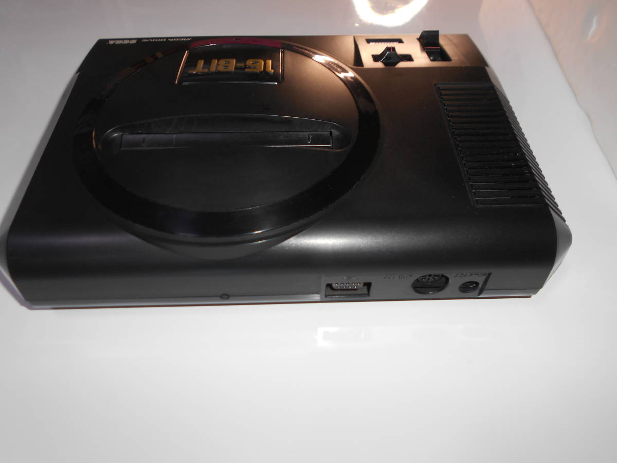 清掃動作品、起動確認済み SEGA MEGA DRIVE セット メガドライブ本体 