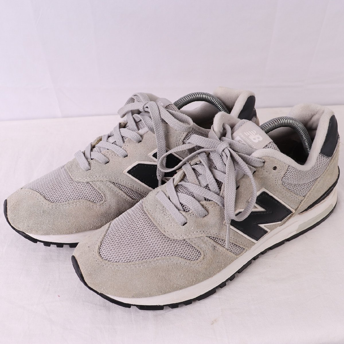 565 ニューバランス 27.0cm/new balance グレー 灰色 黒 白 中古 古着 スニーカー メンズ yy5239