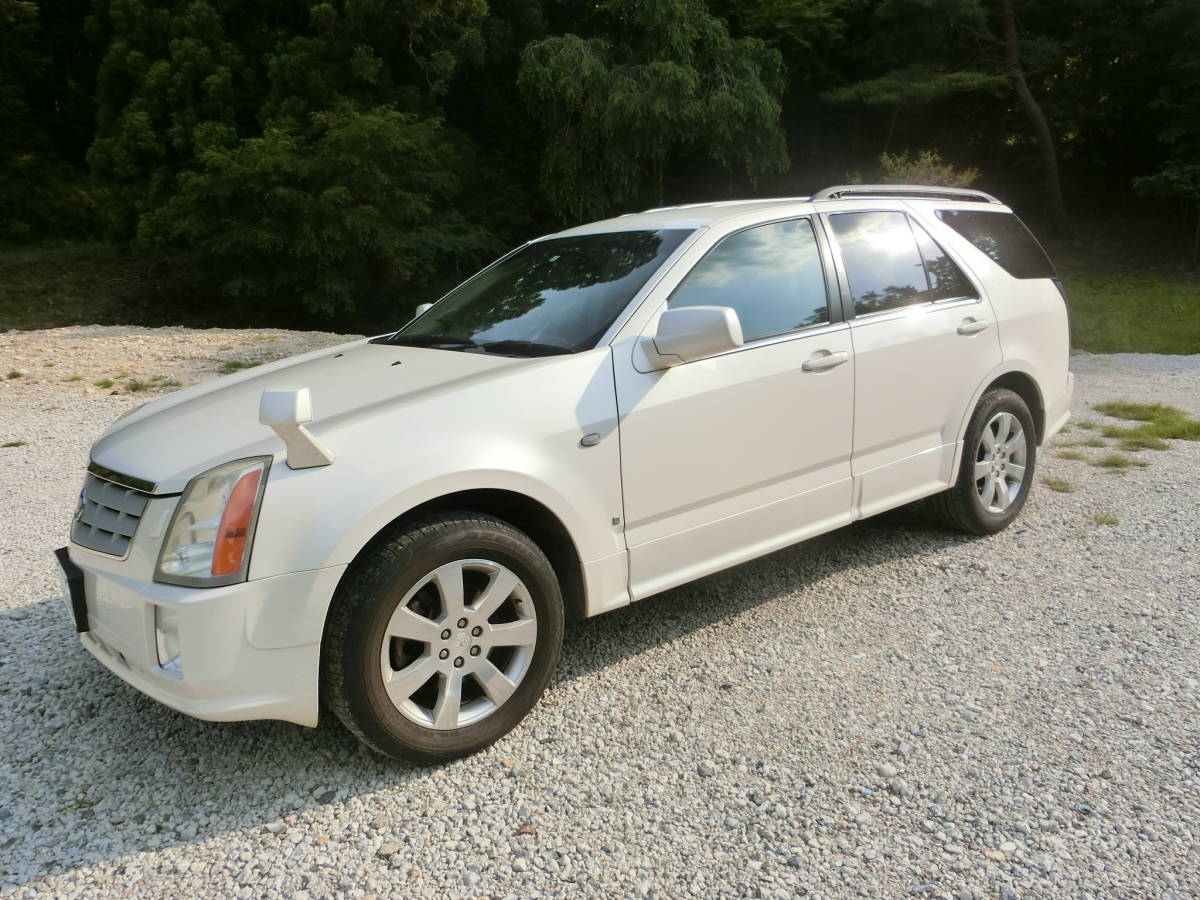 程度良　１ナンバー、平成19年６月登録　キャデラックSRX　車検令和４年１１月まで_2