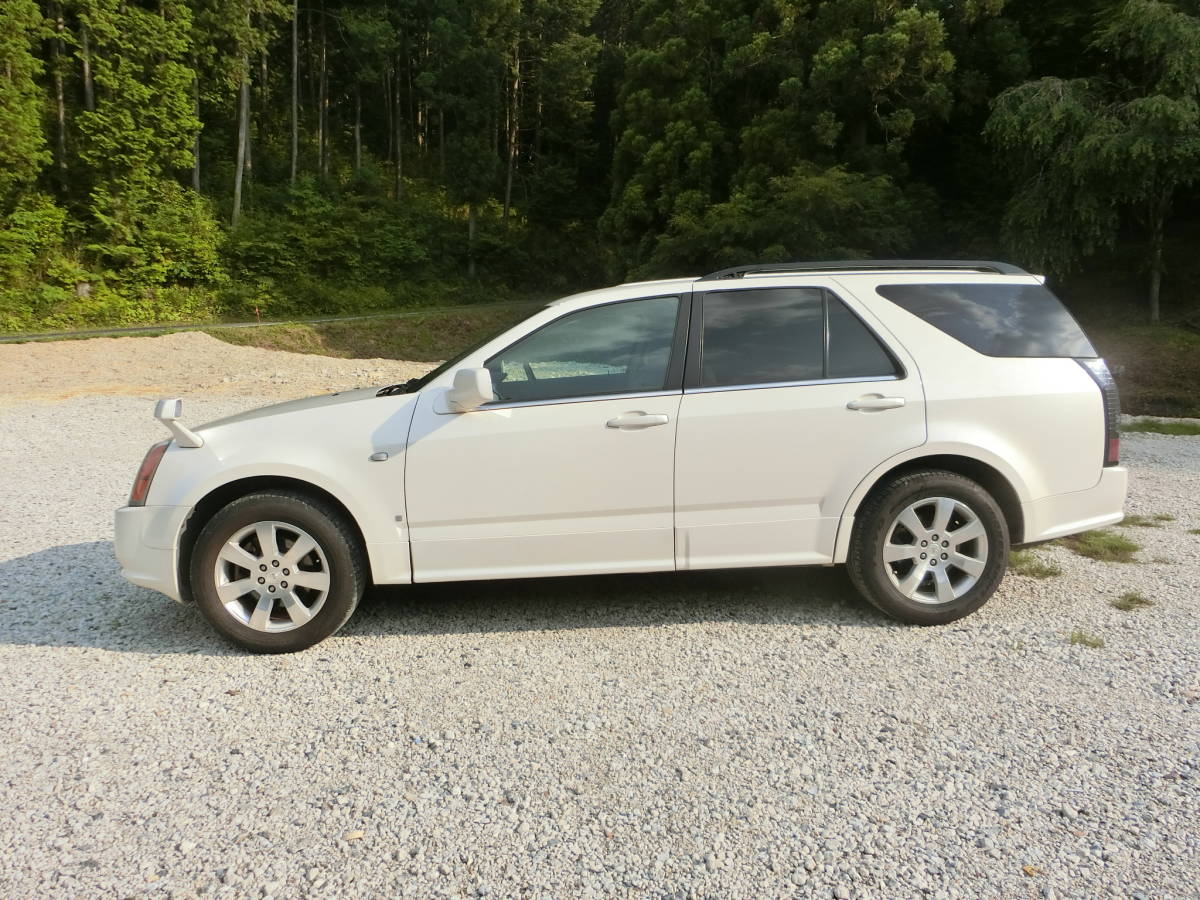 程度良　１ナンバー、平成19年６月登録　キャデラックSRX　車検令和４年１１月まで_3