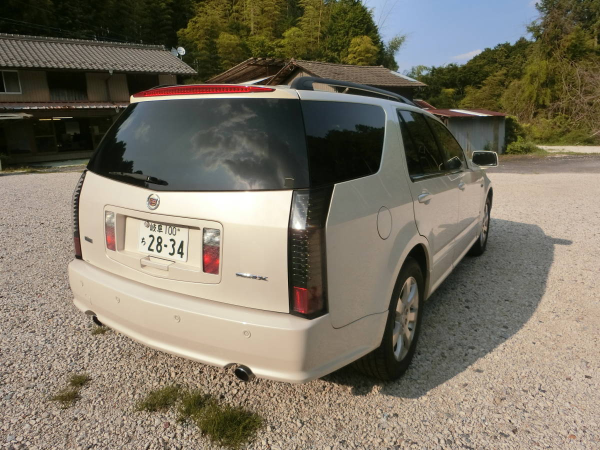 程度良　１ナンバー、平成19年６月登録　キャデラックSRX　車検令和４年１１月まで_6