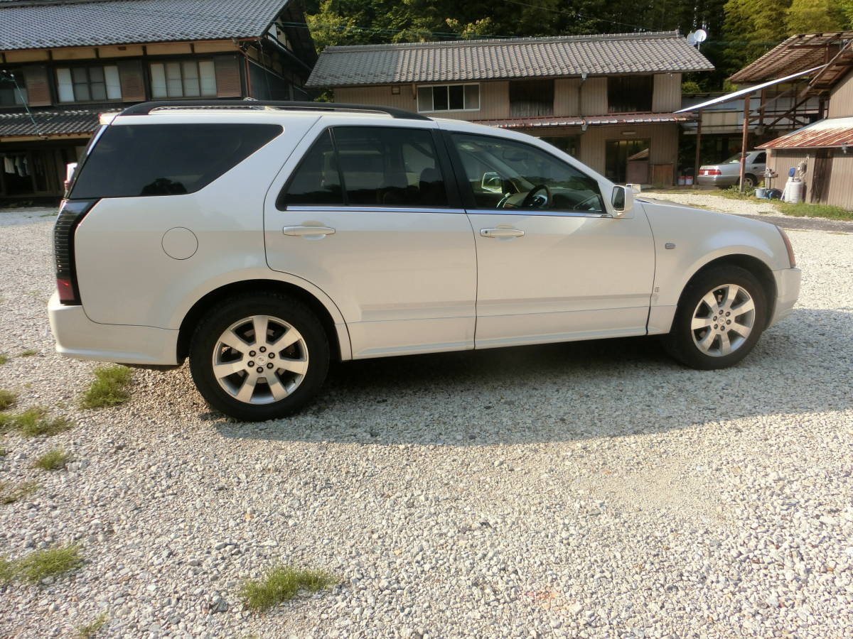 程度良　１ナンバー、平成19年６月登録　キャデラックSRX　車検令和４年１１月まで_7