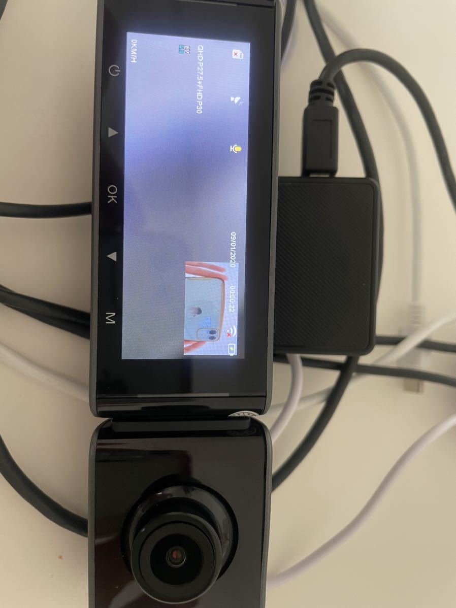 3カメラ・4K　ドライブレコーダー AZDOME M550　前後・室内カメラ　3カメラ同時録画 wifi搭載 GPS 難あり ジャンク？_2