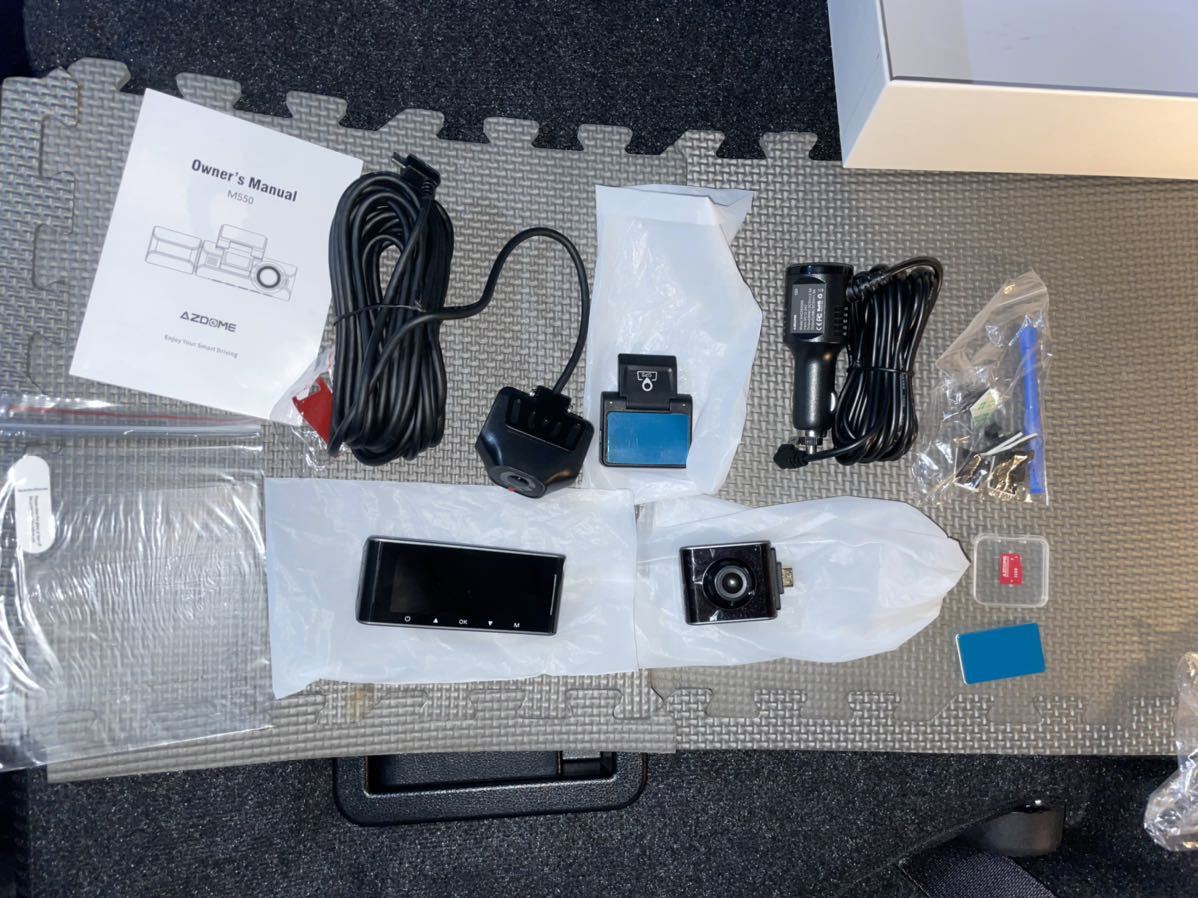3カメラ・4K　ドライブレコーダー AZDOME M550　前後・室内カメラ　3カメラ同時録画 wifi搭載 GPS 難あり ジャンク？_3