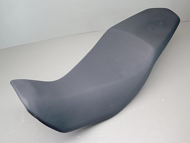 【高品質，定番人気】 破れなし CB400X NC47 純正 シート 77200-MGZ-J800 SW1601(純正品)｜売買されたオークション情報、yahooの商品情報をアーカイブ公開 - オークファン ホンダ用