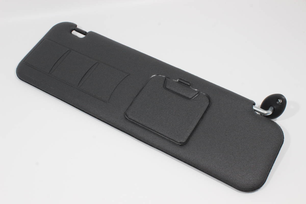 ☆新品 200系 ハイエース ダークプライム2 純正 サンバイザー ホルダー