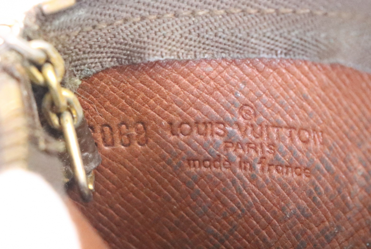 ト葛】 LOUIS VITTON ルイヴィトン モノグラム M47524 トゥルースト