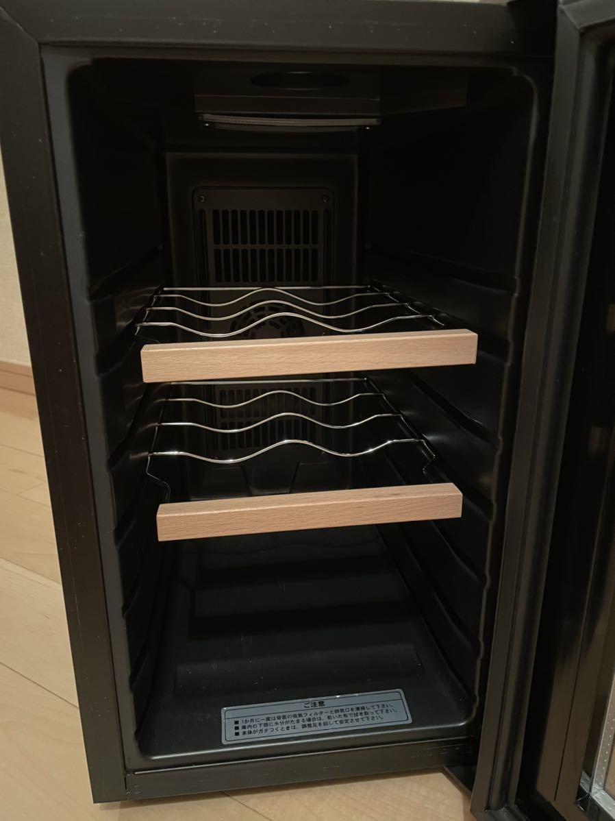 デバイスタイル】ワインセラー Product No. CE-8W ブラック 家電、AV