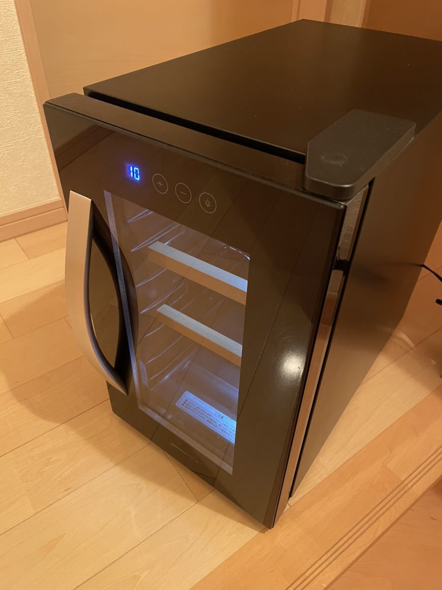 デバイスタイル】ワインセラー Product No. CE-8W ブラック 家電、AV