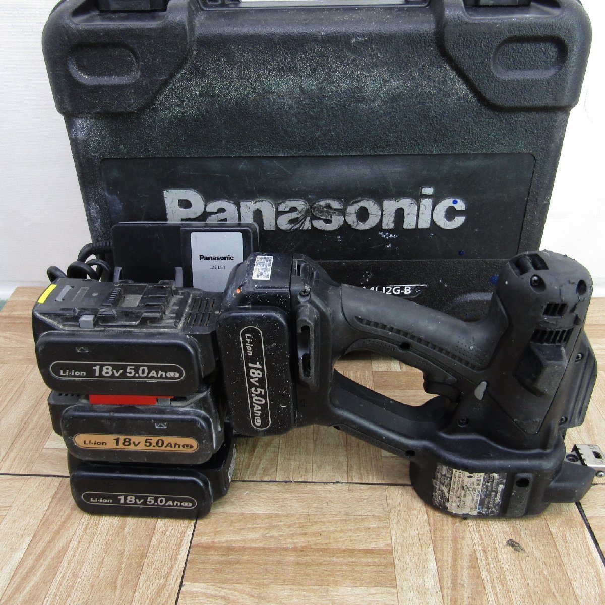 【品】★パナソニック(Panasonic) コードレス全ネジカッター※刃要交換 EZ45A4LJ2G-B 18V 5.0Ah(LJ) バッテリー4個 充電器