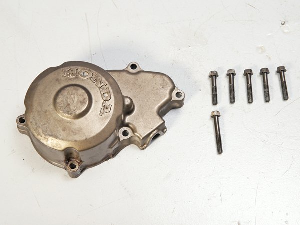 優良販 CBR250R MC19 純正ジェネレーターカバー エンジンカバー 自動車