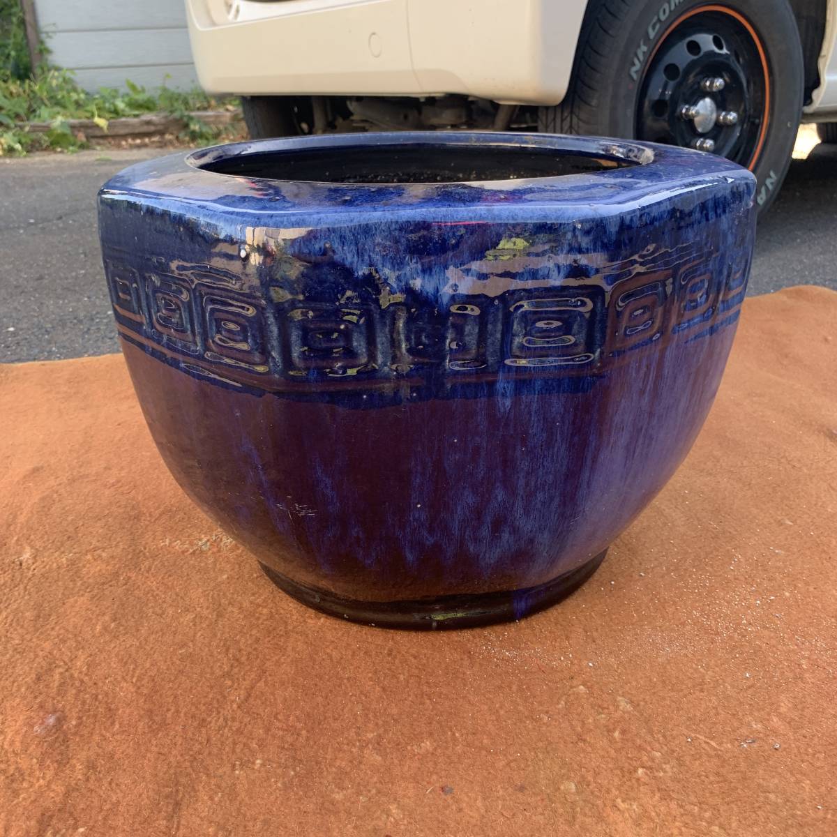 火鉢 陶器 メダカ鉢 金魚鉢 睡蓮鉢br/ 昭和 レトロ 水草鉢 火鉢 陶器 メダカ鉢 金魚鉢 睡蓮鉢br/ 昭和 レトロ 水草鉢