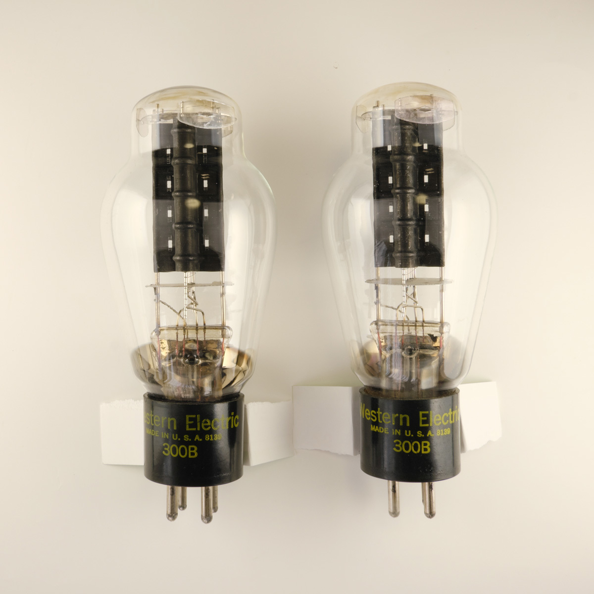 Western Electric No.300-B VACUUM TUBE 真空管（1981年製）ペア