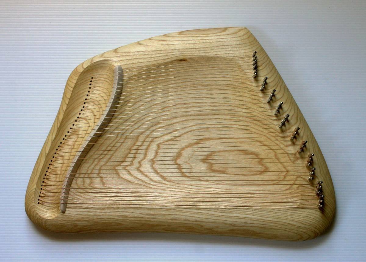 タオライアー　ヒーリング＆セラピーのハープ