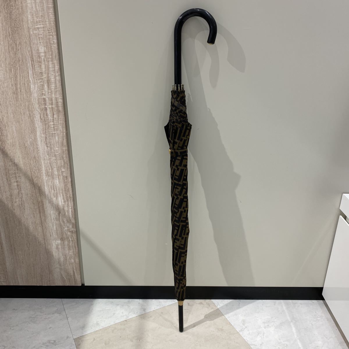 FENDI ズッカ柄 折りたたみ傘 Mimi様 ネコ 専用 FENDI フェンディ