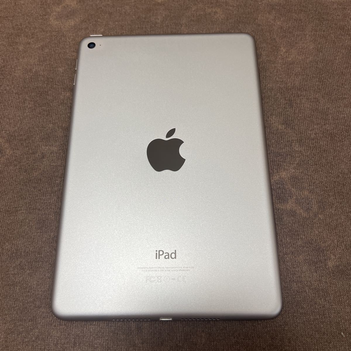iPad mini4 16GB Wi-Fiモデル スペースグレー 美品 mini 0 iPad 第4世代