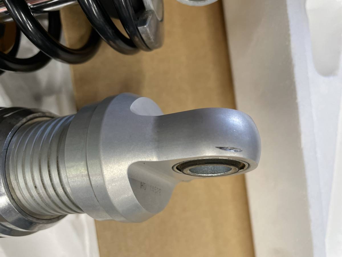 スポーツスター オーリンズ | OHLINS リアサスペンション Ohlins 