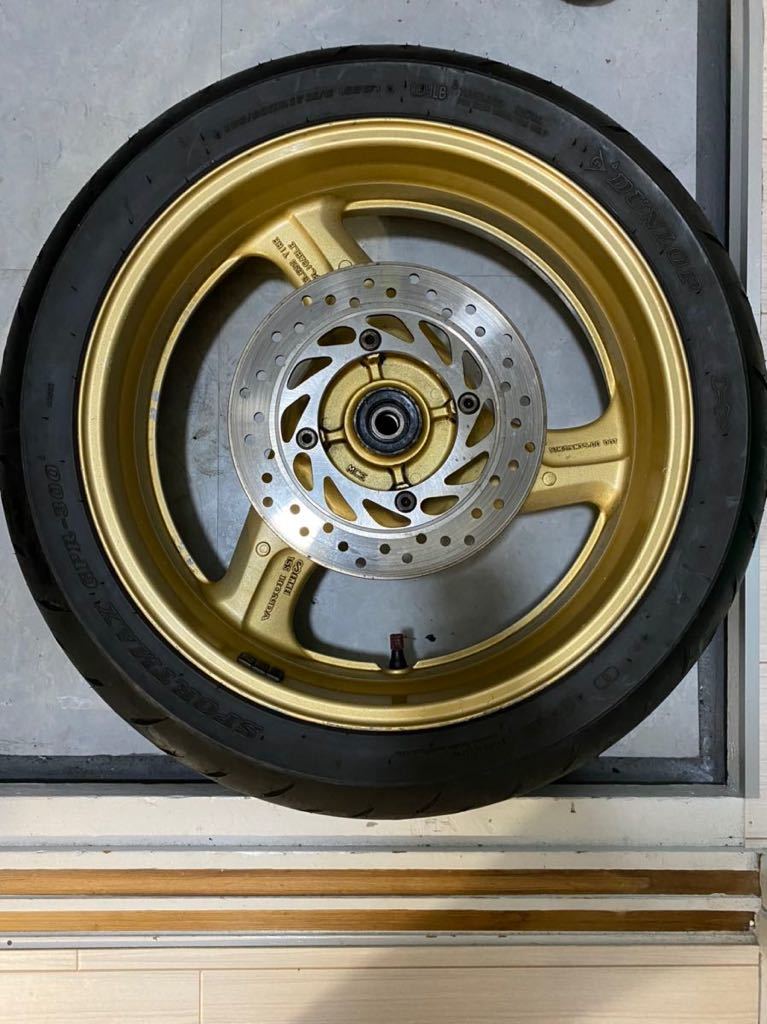 CB400SF VTEC SPECⅢ NC39 ENKEIリアホイール タイヤ 山あり スペック3 