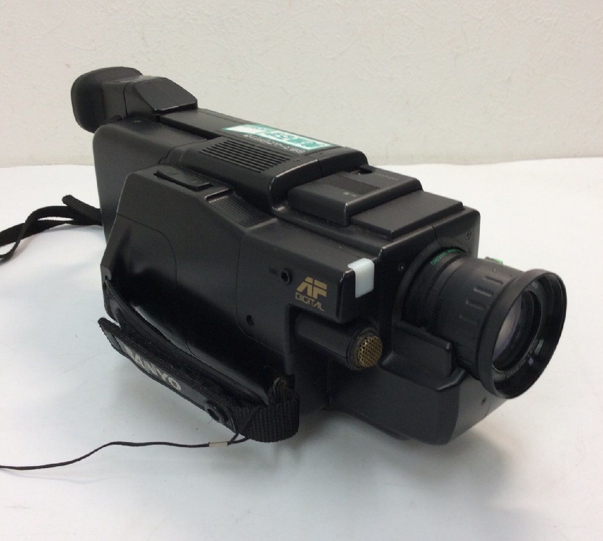 中古現状品】SANYO サンヨー 8mmビデオカメラ VEM-D3 8vision D3 昭和