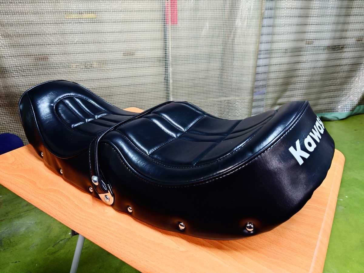 新品! Z1 Z2 純正タイプ ダブルアンコ抜き 段付き カスタムシート 
