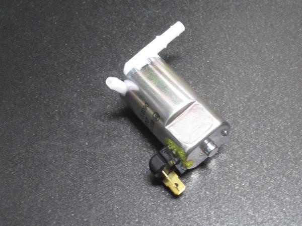 セリカ TA22 TA27 RA27 RA35 ウインドーウォッシャーモーター セリカ TA22 TA27 RA27 RA35 ウインドーウォッシャーモーター