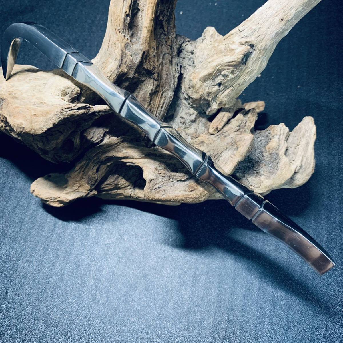 赤字超特価，高品質 最高手作 チタン製 径10mm 底物師 完璧底物石鯛ツール 貝おこし 磯釣り 超軽75g 長21cm(その他)｜売買されたオークション情報、yahooの商品情報をアーカイブ公開 - オークファン その他