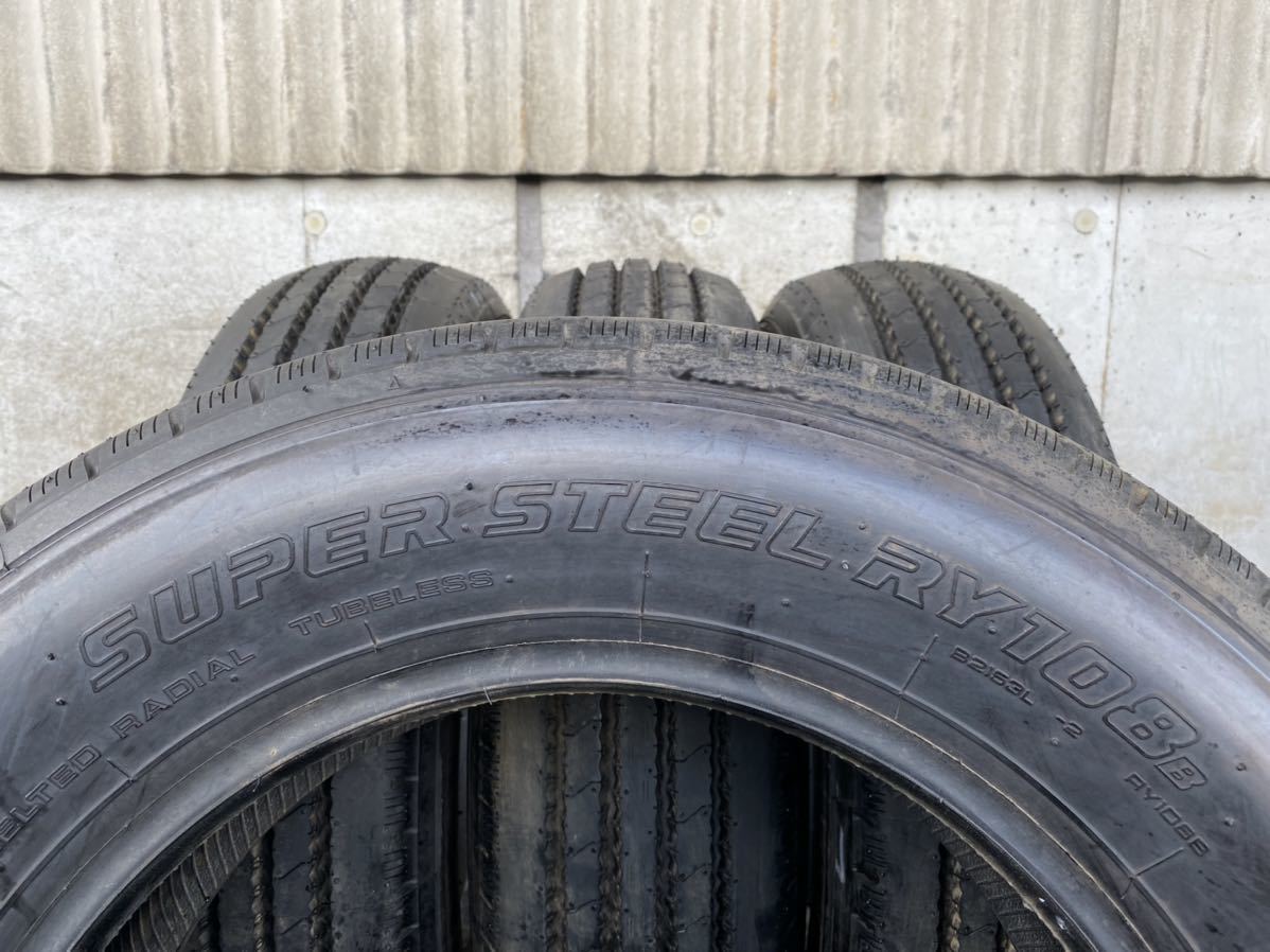 ○648 □ほぼ新品 YOKOHAMA SUPER STEEL RY108B 205/70R16 111/109L LT
