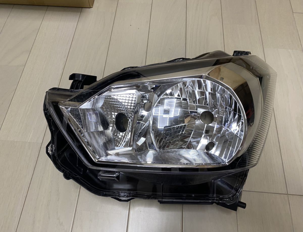 ミライース LA350S純正 左ヘッドライト美品_1