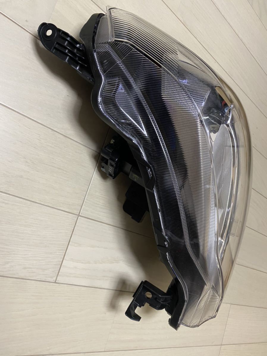 ミライース LA350S純正 左ヘッドライト美品_4