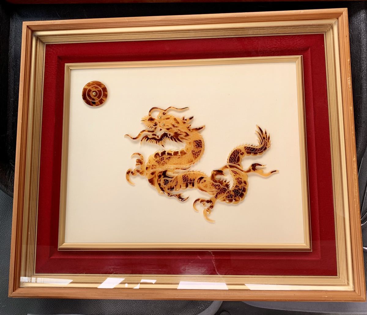 べっ甲細工 額入り 龍 鼈甲 べっ甲細工 額入り 龍 鼈甲 高級品 鼈甲細工