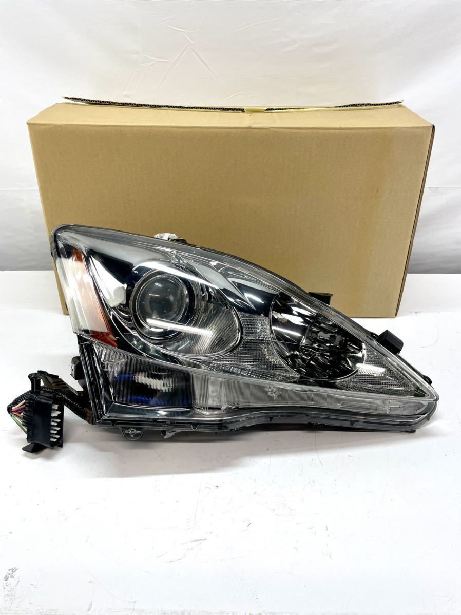 レクサス　IS HIDヘッドライト　右側 レクサス HID ヘッドライト | 公式通販 運転席