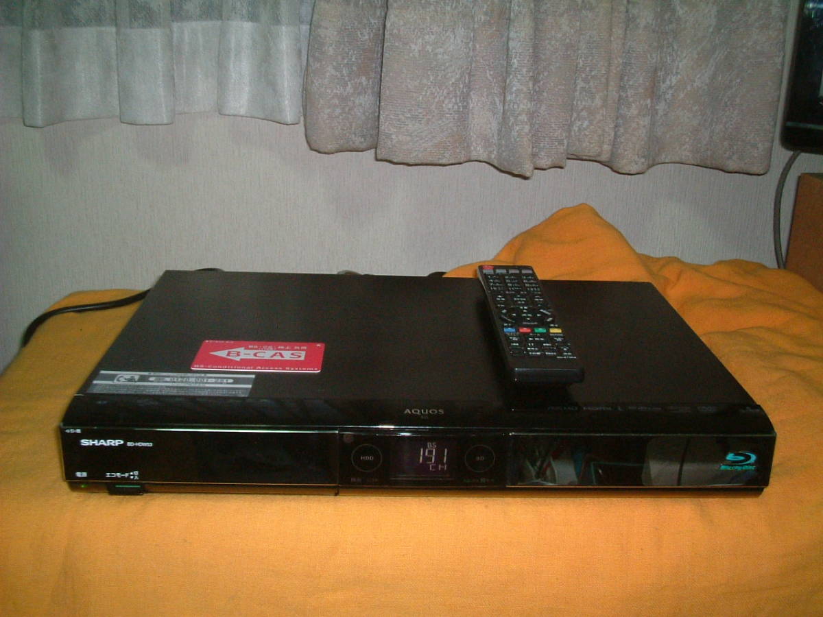 人気セール，SALE 1ヶ月保証 シャープ BD-HDW53 HDD/DVD/ブルーレイ/ レコーダー ２番組同時録画 リモコン B-CASカード付(HDD内蔵)｜売買されたオークション情報、yahooの商品情報をアーカイブ公開 - オークファン HDD内蔵
